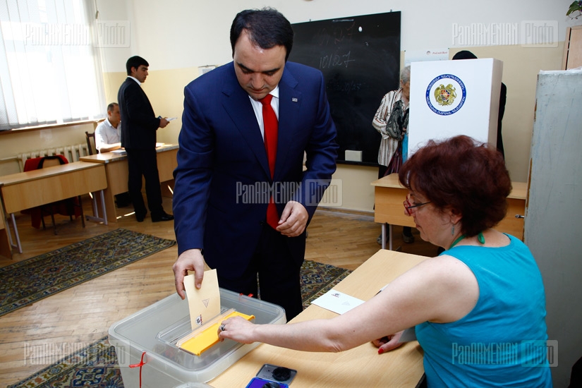 Parliamentary elections: 