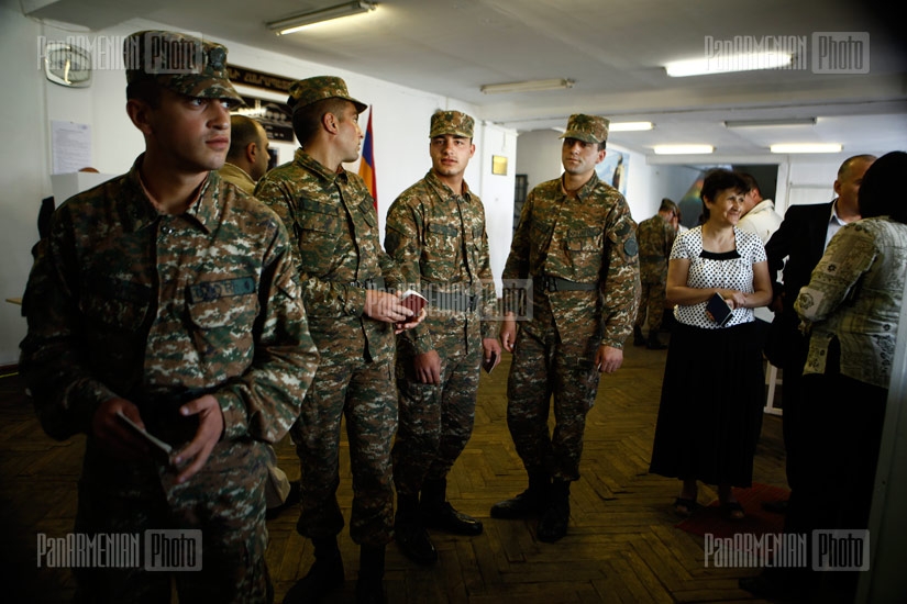 Parliamentary elections: soldiers