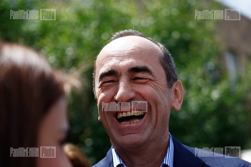 Парламентские выборы: второй президент Армении Роберт Кочарян
