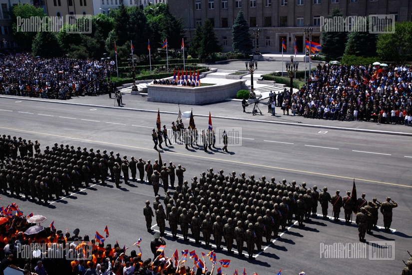 Շուշիի ազատագրման և ԼՂՀ բանակի կազմավորման 20-ամյակի զորահանդեսը