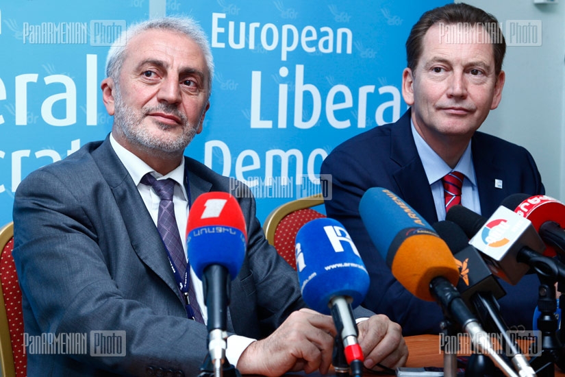 Press conference of President of the European Liberal Democrat and Reform Party Graham Watson and ANC representative Aram Manukyan