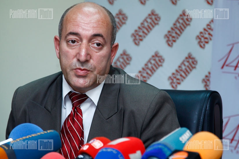 Արաբկիր համայնքի հոգևոր հովիվ `Տեր Բաբկեն Քահանա Հայրապետյանի և Իրավաբանների և հոգեբանների միջազգային ասոցիացիա Հկ նախագահ Խաչատուր Մարոզյանի ասուլիսը