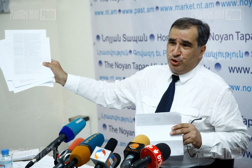 Press conference of State Linguistic University former rector Suren Zolyan