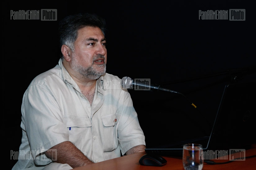 Lecture of  Modus Vivendi center president Ara Papyan