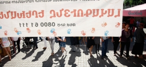 Fund for Armenian Relief organizes a charitable fair 