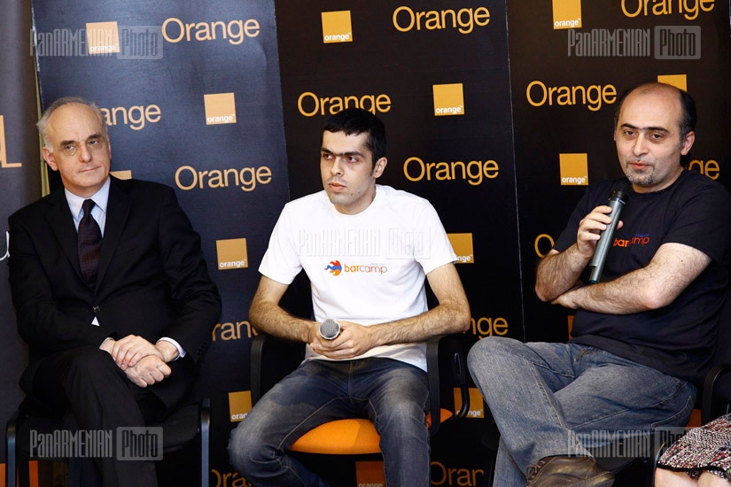 Barcamp 2012-ին նվիրված ասուլիս Օրանժում