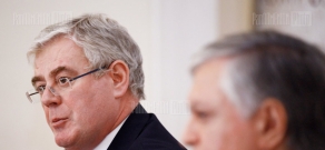 RA FM Edward Nalbandian receives Vice Prime Minister and Foreign Minister of Ireland Eamon Gilmore