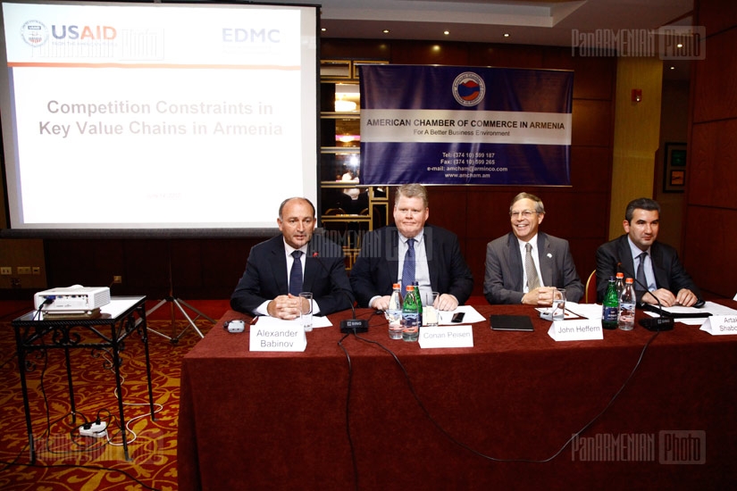 USAID, EDMC, ՏՄՊՊՀ-ն և ՀԱԱՊ-ն կազմակերպեցին սեմինար մրցակցության խնդիրների վերաբերյալ
