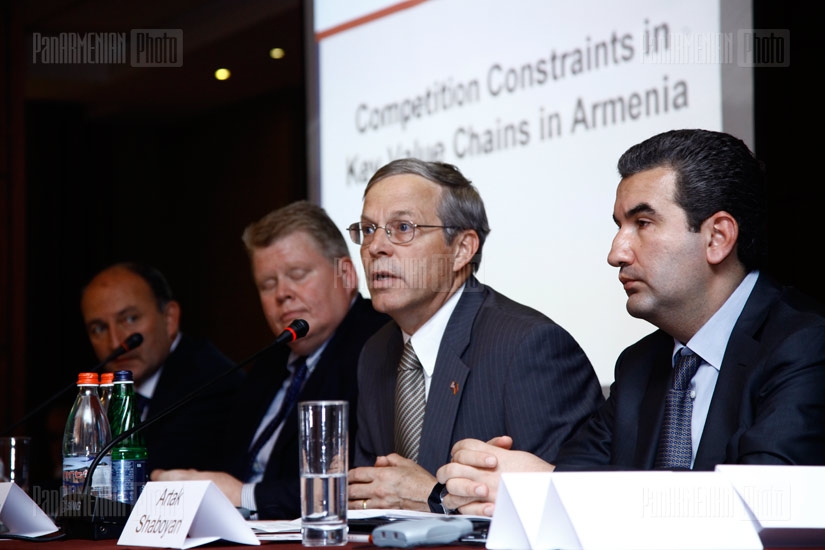 USAID, EDMC, ՏՄՊՊՀ-ն և ՀԱԱՊ-ն կազմակերպեցին սեմինար մրցակցության խնդիրների վերաբերյալ