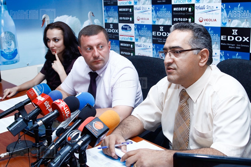 “Երևան Ջուր” ՓԲԸ ներկայացուցիչներ Կարապետ Օհանյանի և Գագիկ Մարգարյանի ասուլիսը