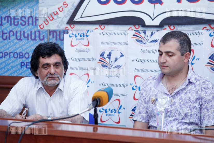 Օպերայի մեներգիչ Հայկ Տիգրանյանի և օպերային թատրոնի երգչախմբի ղեկավար Կարեն Սարգսյանի ասուլիսը