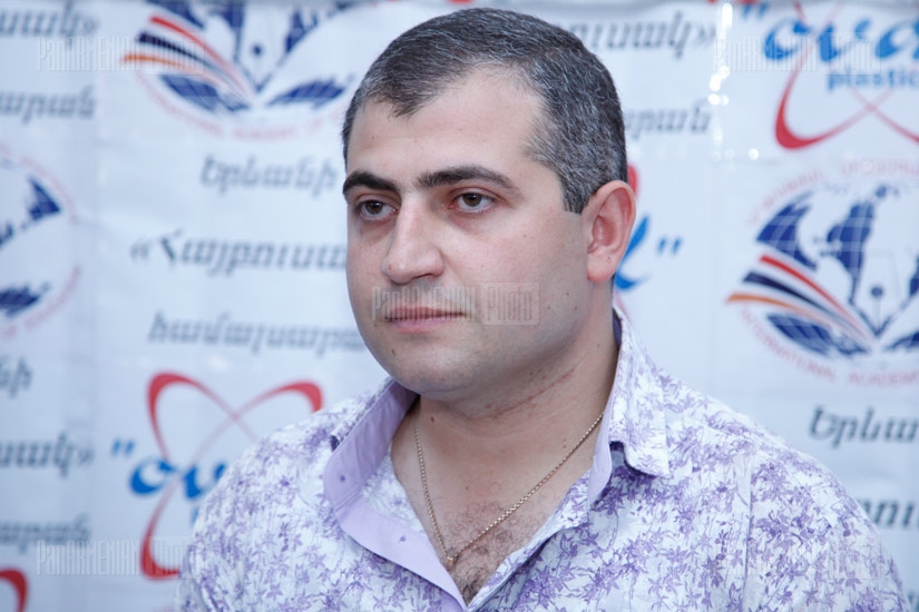 Օպերայի մեներգիչ Հայկ Տիգրանյանի և օպերային թատրոնի երգչախմբի ղեկավար Կարեն Սարգսյանի ասուլիսը
