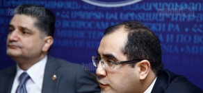 RA PM Tigran Sargsyan presents the new Minister of Sport and Youth Affairs Hrachya Rostomyan