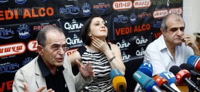 Press conference of Levon Igityan and Ruben Babayan concerning prostitution issues 