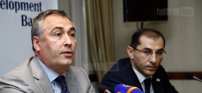 Press conference of Black Sea Trade & Development Bank President Andrey Kondakov and Armenian branch director Vardan Aramyan