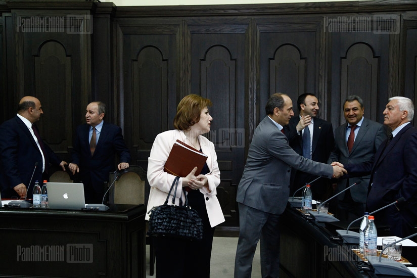 Նոր կազմով կառավարության նիստը