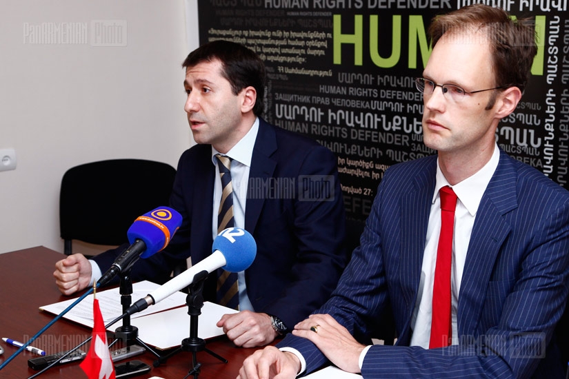 Մարդու իրավունքների պաշտպան Կարեն Անդրեասյանը և Հայաստանում Շվեյցարիայի դեսպան Կոնստանտին Օբոլենսկին ստորագրեցին փոխհամագործակցության հուշագիր