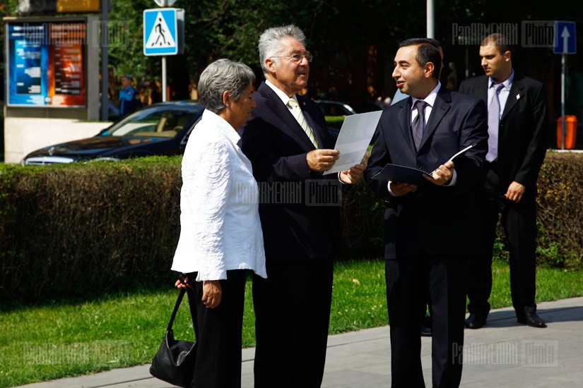 Ավստրիայի նախագահ Հայնց Ֆիշերի զբոսանքը Կասկադով