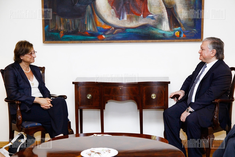 Էդվարդ Նալբանդյանի և ԵԱՀԿ Գլխավոր քարտուղարի տեղակալ Գաբրիելա Բաթիանի-Դրագոնի հանդիպումը