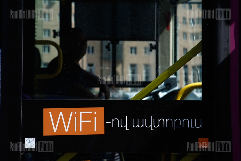 Buses with Wi-Fi
