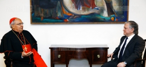 RA FM Edward Nalbandian receives Vatican Cardinal Leonardo Sandri 