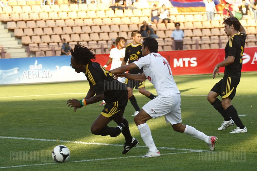 Ուլիս-Շերիֆ ֆուտբոլային հանդիպումը