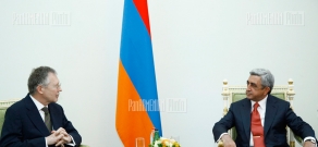 Newly appointed German ambassador Rainer Morelin handed  his credentials to Armenian President