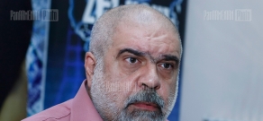  Press conference of Alik Iskandaryan
