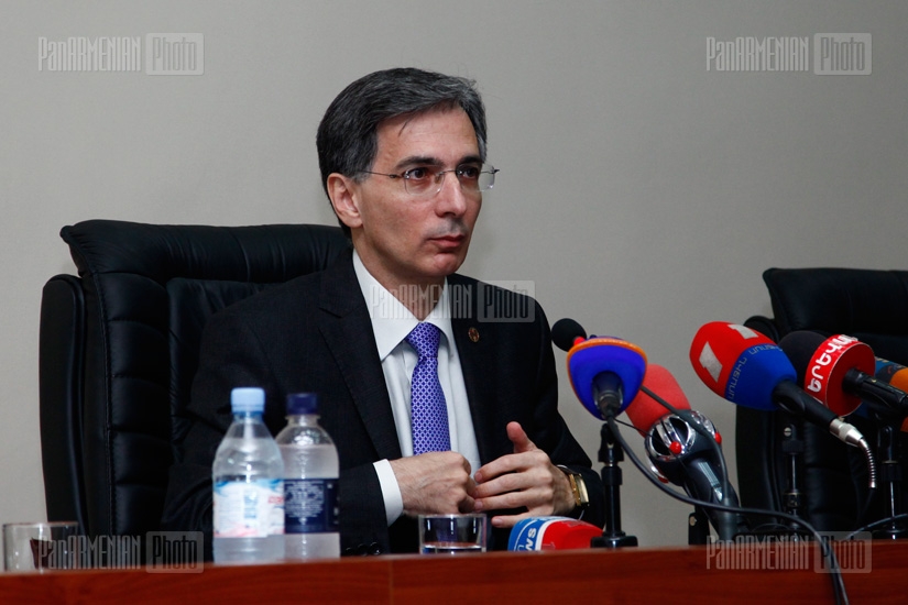ՀՀ էկոնոմիկայի նախարար Տիգրան Դավթյանի մամուլի ասուլիսը