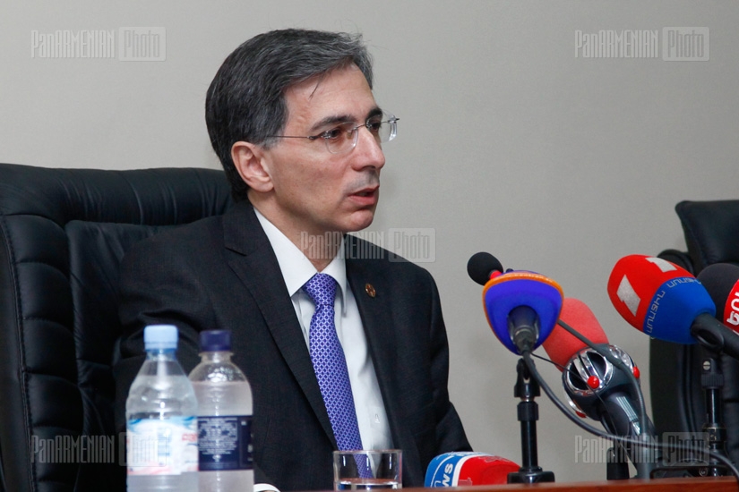 ՀՀ էկոնոմիկայի նախարար Տիգրան Դավթյանի մամուլի ասուլիսը