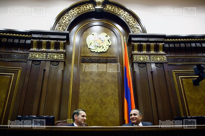 Armenian parliament speaker Hovik Abrahamyan meets with Russian Duma delegation members 