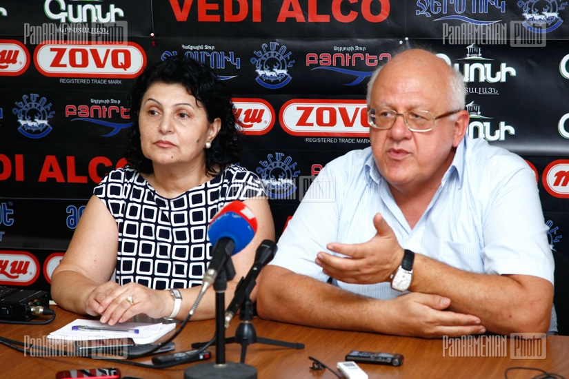 Press conference of The director of Research Center of Maternal and Child Health Protection Georgy Okoev and deputy director Karine Arustamyan