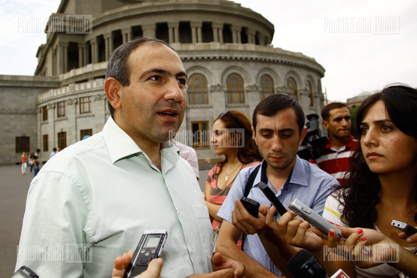 Armenian opposition activists march to PACE office