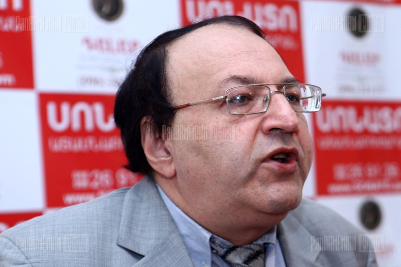 Press conference of Hmayak Hovhannisyan