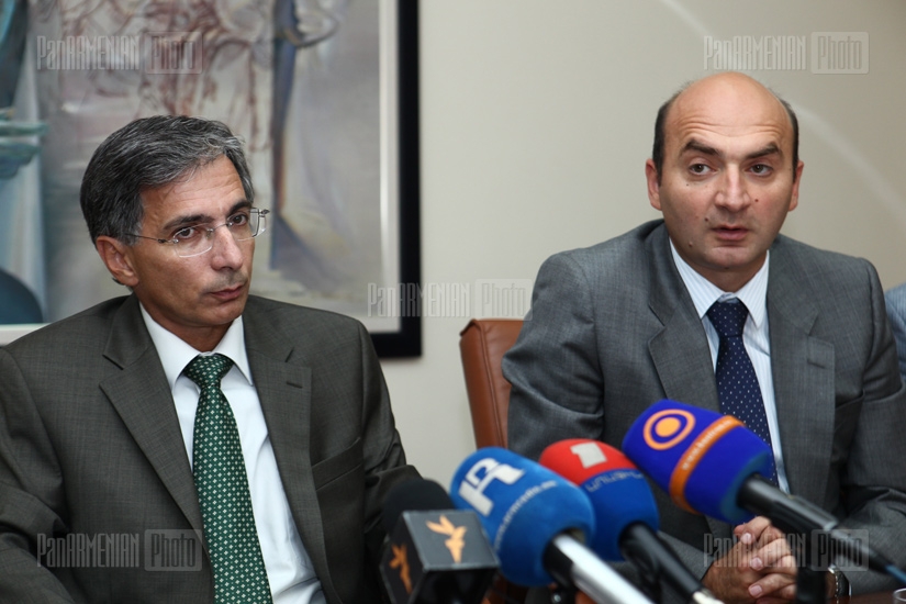 Press conference of  Minister of Economy Tigran Davtyan