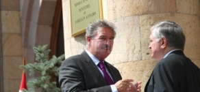 Armenian MF Edvard Nalbandyan meets with  MF Affairs of Luxemburg  Jean Aselborn