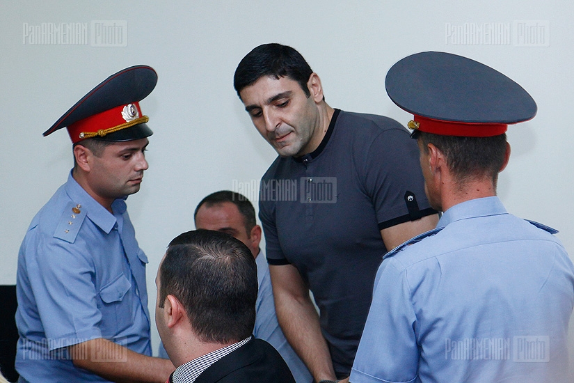 First court hearing in slain military doctor Vahe Avetyan case