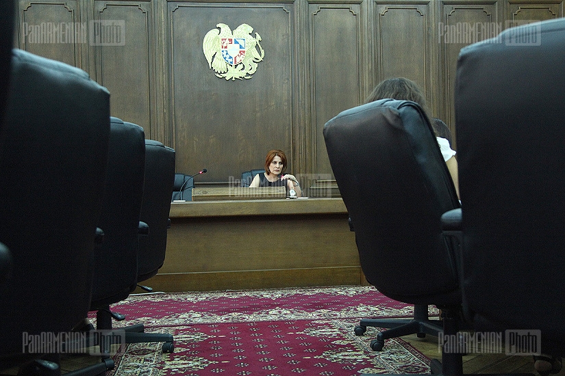 Հեղինե Բիշարյանի մամուլի ասուլիսը