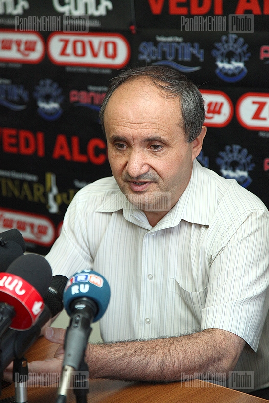 Աշոտ Մանուչարյանի մամուլի ասուլիսը