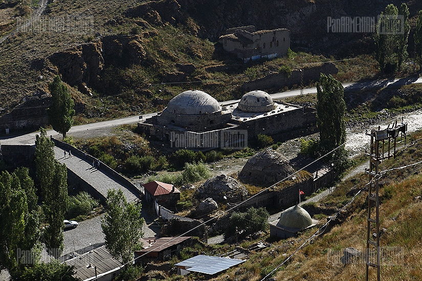Западная Армения. Бани Карса
