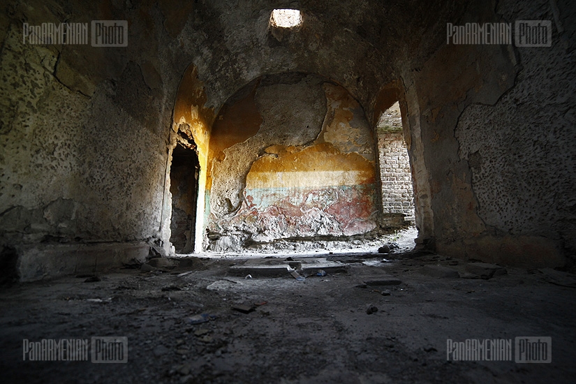 Western Armenia: Lost Motherland, Kars baths