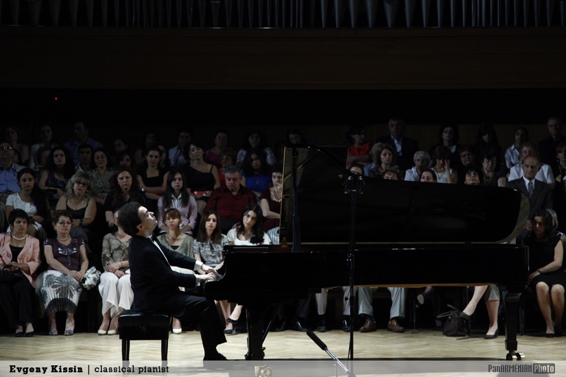 Концерт пианиста Евгения Кисина в Ереване