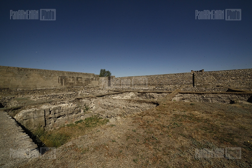 Western Armenia: Lost motherland, Erzurum Fortress