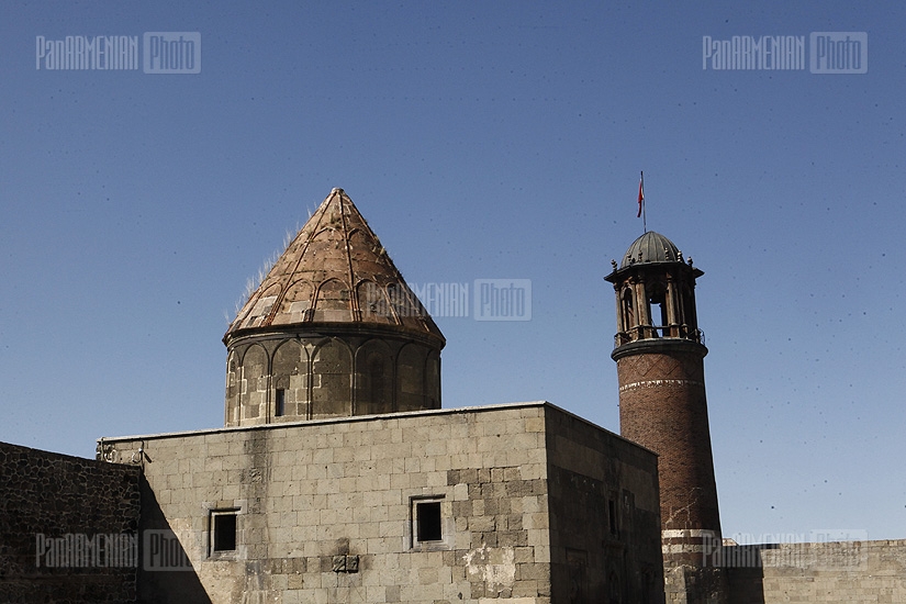 Արևմտյան Հայաստան. Էրզրումի ամրոցը