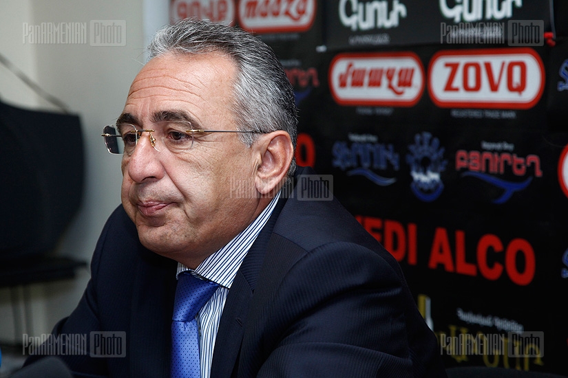 Press conference of Hakob Hakobyan and Vazgen Sargsyan