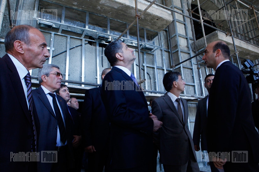 RA PM Tigran Sargsyan visits the construction of  Gyumri Technopark