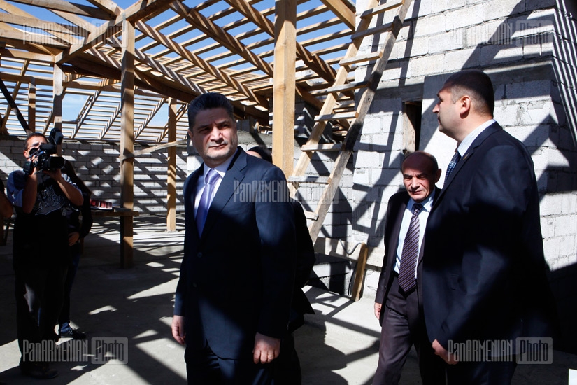 RA PM Tigran Sargsyan visits the construction of  Gyumri Technopark