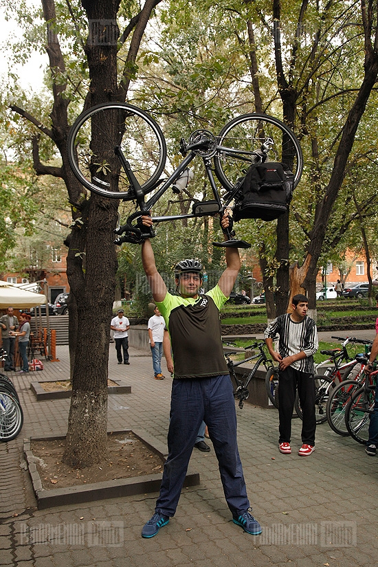 A cycling route opens on Moskovyan Str. in Yerevan