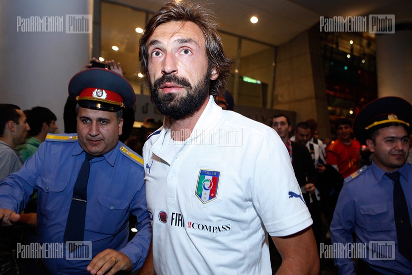 Italian national team arrive in Yerevan