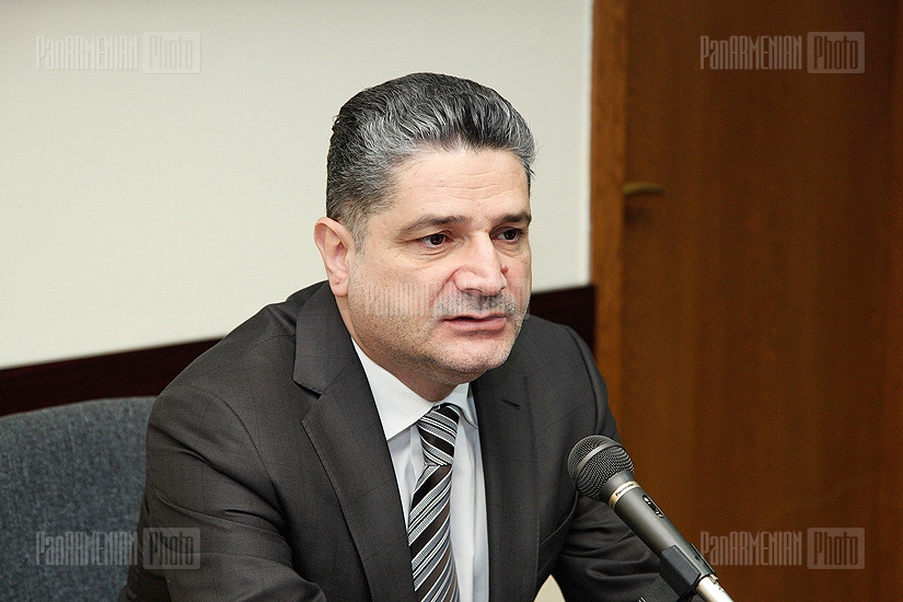 RA PM Tigran Sargsyan pays a visit to the RA Ministry of Healthcare